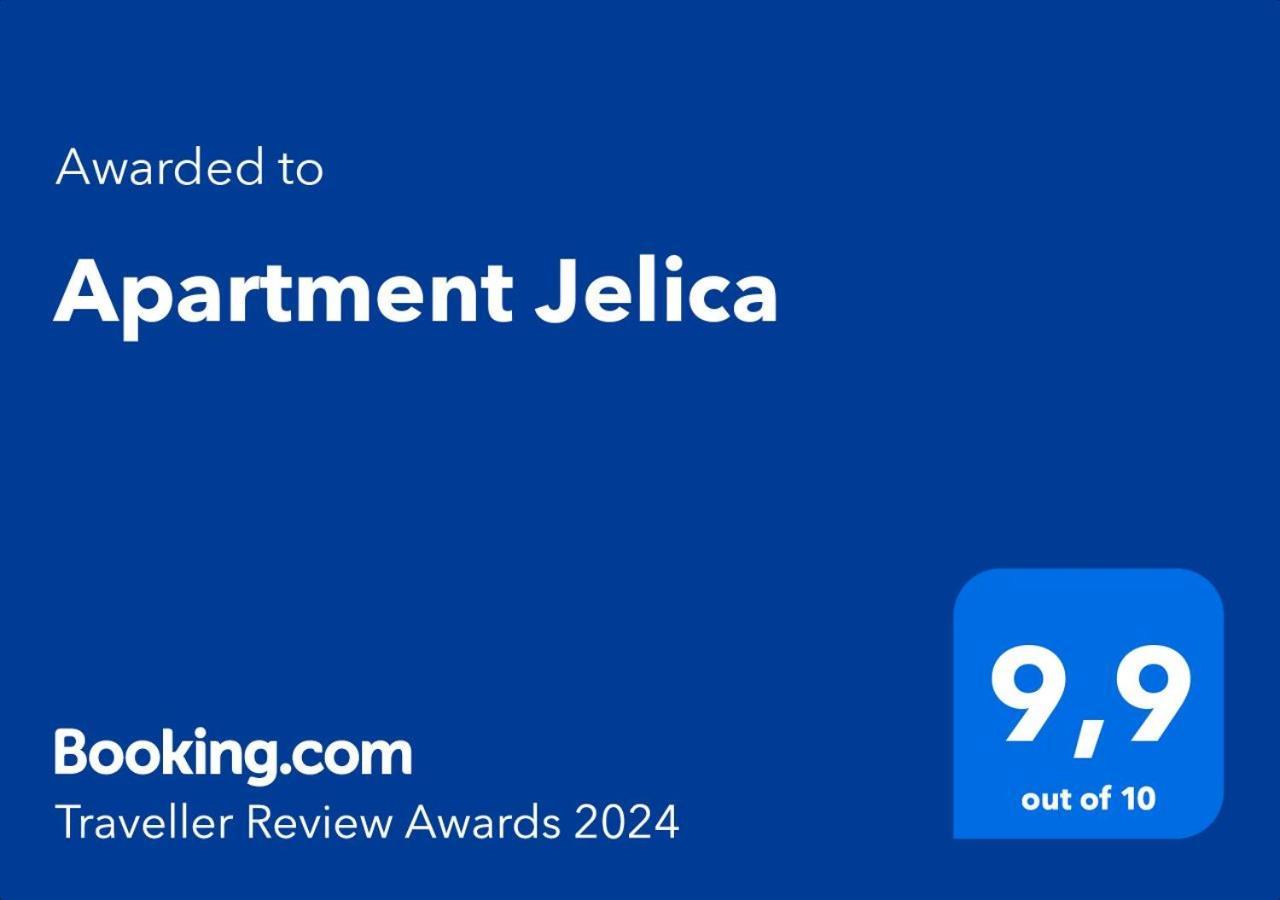 Apartments Jelena Supetar - Four Apartments - A Small House With A Private Yard - Two-Room Apartment With A Sea View - Studio Apartment - Two-Room Apartment With Garden View- Free Parking מראה חיצוני תמונה